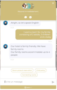 un bon chatbot hôtelier exemple question reservations IA quicktext